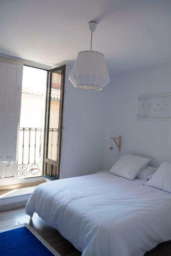 Vivienda De Uso Turistico Casa Abad Lägenhet Ávila Exteriör bild